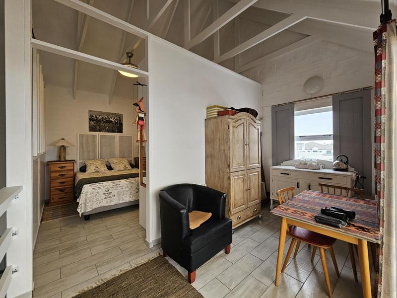 3 Bedroom Property for Sale in Golden Mile Western Cape